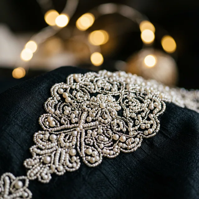 Detalle editorial de alta moda